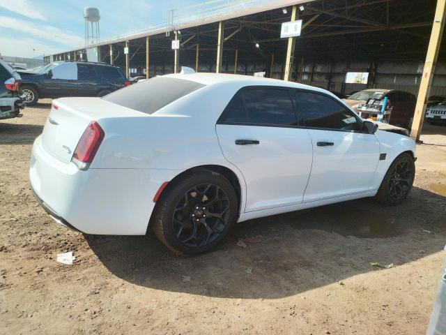 Photo 3 from auction – 2019 CHRYSLER 300 S with VIN 2C3CCABG0KH555523