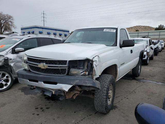 CHEVROLET SILVERADO 2006 with VIN 1GCHK24U46E103648 - Photo from auction