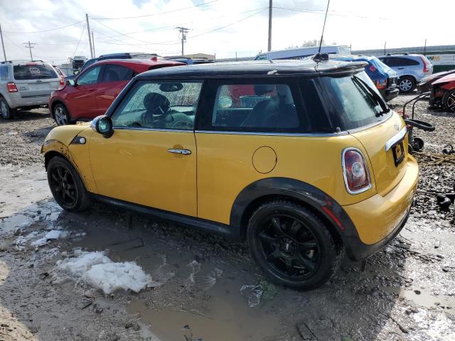 Photo 2 from auction – 2009 MINI COOPER with VIN WMWMF33599TW77050