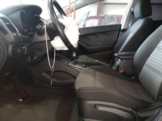 Photo 7 from auction – 2017 KIA FORTE LX with VIN 3KPFL4A79HE030038