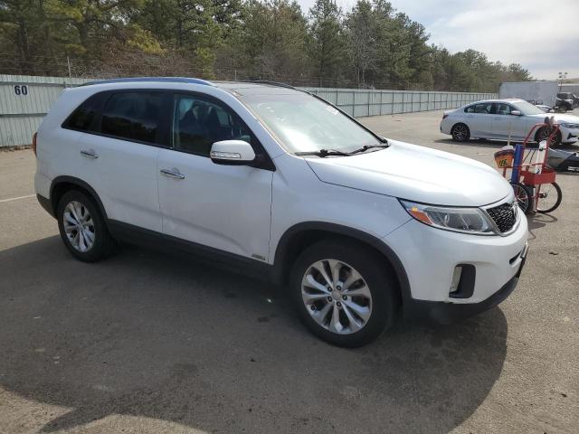 Photo 4 from auction – 2015 KIA SORENTO EX with VIN 5XYKUDA79FG628349