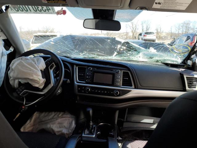 Photo 8 from auction – 2018 TOYOTA HIGHLANDER with VIN 5TDBZRFH2JS833166