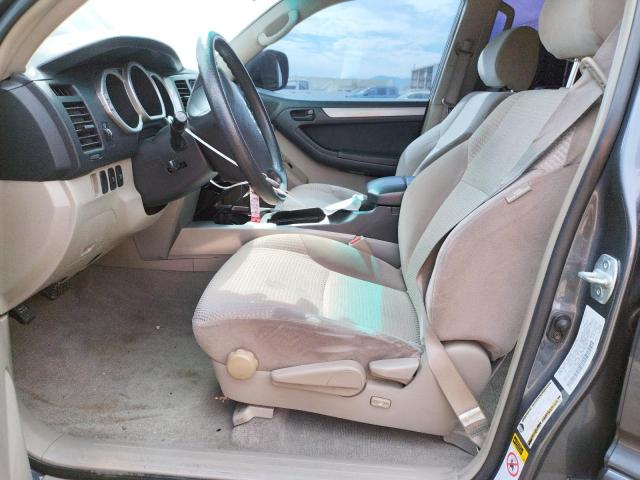 Photo 7 from auction – 2004 TOYOTA 4RUNNER SR with VIN JTEZU14R840035042