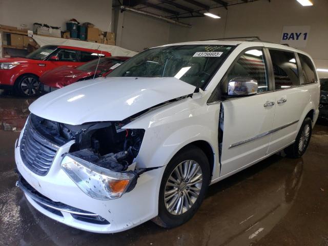 CHRYSLER TOWN & COU 2016 with VIN 2C4RC1CGXGR304563 - Photo from auction