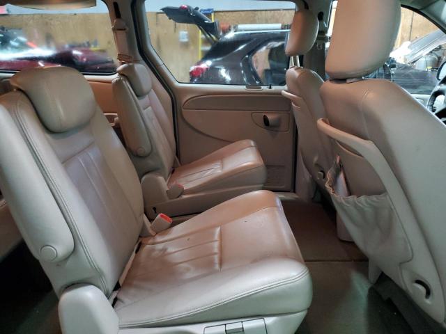 Photo 11 from auction – 2005 CHRYSLER TOWN & COU with VIN 2C4GP54L85R228062