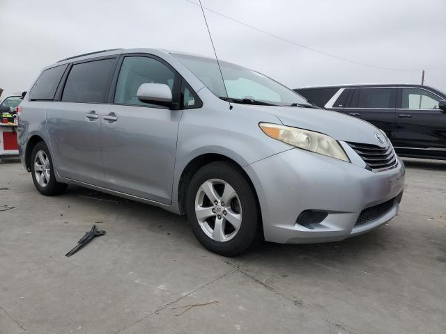 Photo 4 from auction – 2011 TOYOTA SIENNA LE with VIN 5TDKK3DC3BS072836