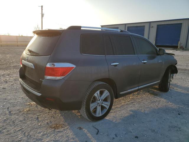 Photo 3 from auction – 2012 TOYOTA HIGHLANDER with VIN 5TDDK3EH9CS140108