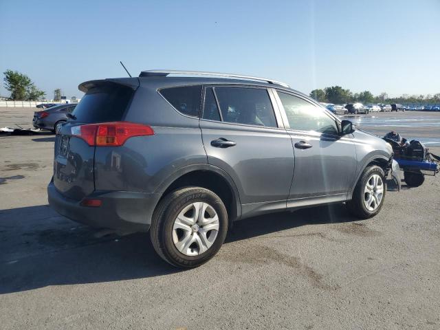 Photo 3 from auction – 2015 TOYOTA RAV4 LE with VIN JTMZFREV2FD067862