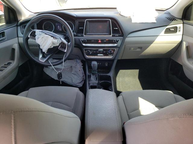 Photo 8 from auction – 2019 HYUNDAI SONATA SE with VIN 5NPE24AF9KH732045