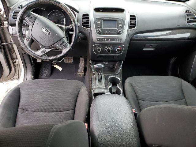 Photo 8 from auction – 2014 KIA SORENTO LX with VIN 5XYKTDA79EG530035