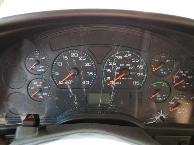 صورة رقم 9 من المزاد - 2005 IC CORPORATION 3000 مع VIN 4DRBUAFN65B981139
