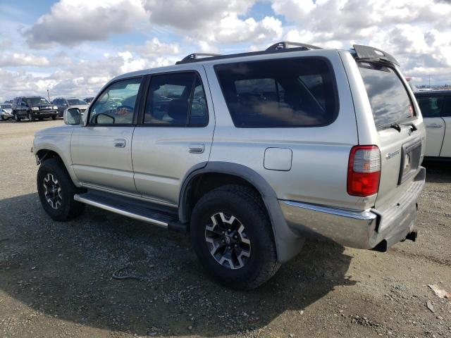 Photo 2 from auction – 2000 TOYOTA 4RUNNER SR with VIN JT3HN86R0Y0284352