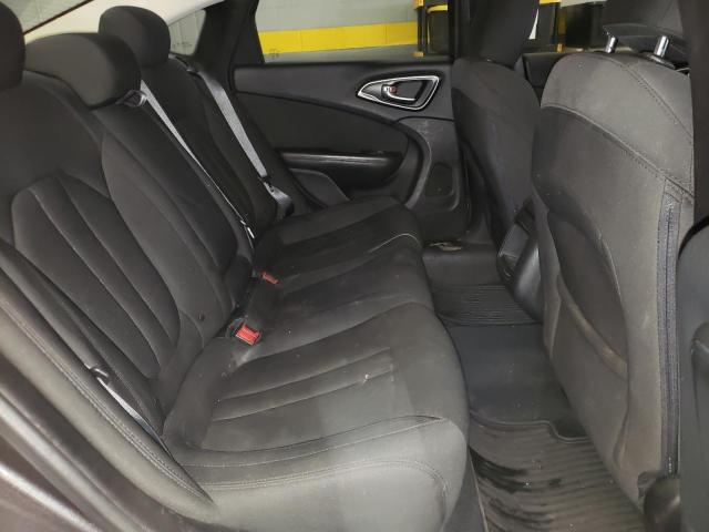 Photo 10 from auction – 2016 CHRYSLER 200 LIMITE with VIN 1C3CCCABXGN113896