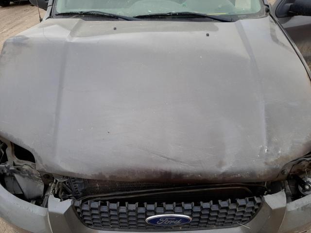 Photo 12 from auction – 2006 FORD ESCAPE LIM with VIN 1FMCU94156KD36356