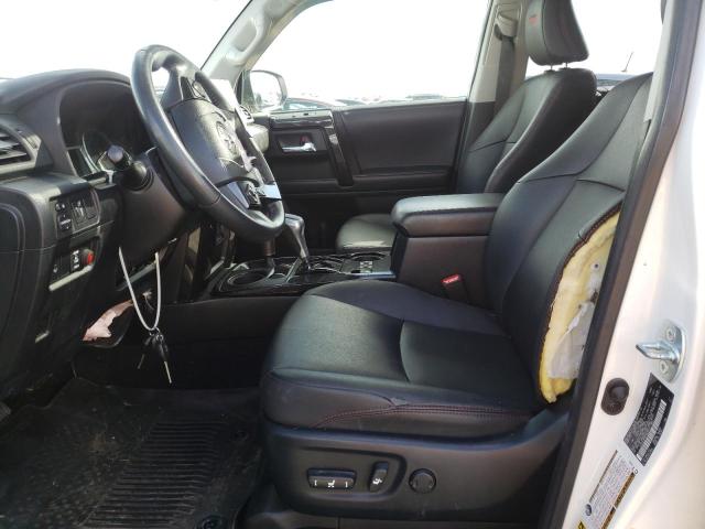 Photo 7 from auction – 2019 TOYOTA 4RUNNER SR with VIN JTEBU5JR4K5669011