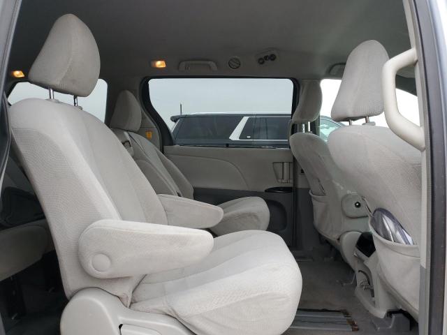 Photo 11 from auction – 2011 TOYOTA SIENNA LE with VIN 5TDKK3DC3BS072836