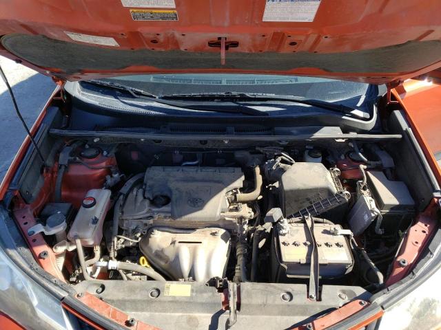 Photo 12 from auction – 2015 TOYOTA RAV4 LE with VIN JTMBFREV6FD113758