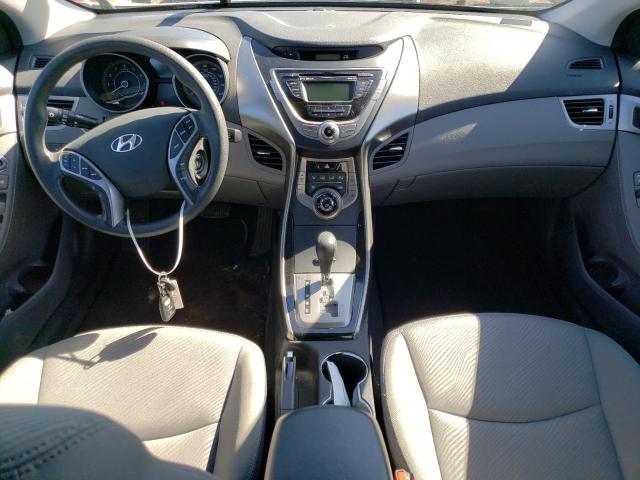 Photo 8 from auction – 2013 HYUNDAI ELANTRA GL with VIN 5NPDH4AE2DH185138