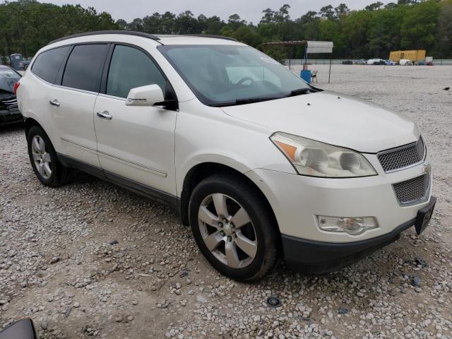 Photo 4 from auction – 2011 CHEVROLET TRAVERSE L with VIN 1GNKRLED6BJ390893