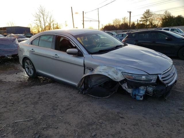Photo 4 from auction – 2015 FORD TAURUS SEL with VIN 1FAHP2E91FG137925