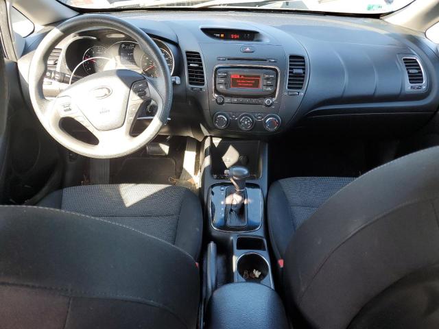 Photo 8 from auction – 2017 KIA FORTE LX with VIN 3KPFK4A75HE135842