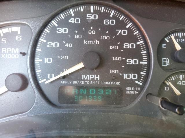 Photo 9 from auction – 2002 CHEVROLET SILVERADO with VIN 1GCHC23G42F140132