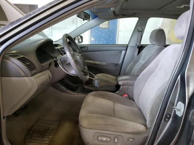 Photo 7 from auction – 2004 TOYOTA CAMRY LE with VIN 4T1BE32K94U881494