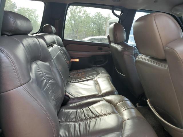 Photo 11 from auction – 2002 CHEVROLET SUBURBAN C with VIN 3GNEC16Z92G311005