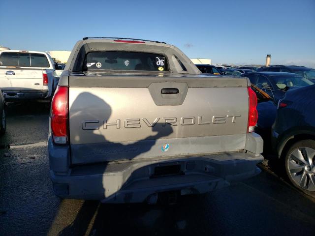 Photo 6 from auction – 2002 CHEVROLET AVALANCHE with VIN 3GNEK13T92G101250