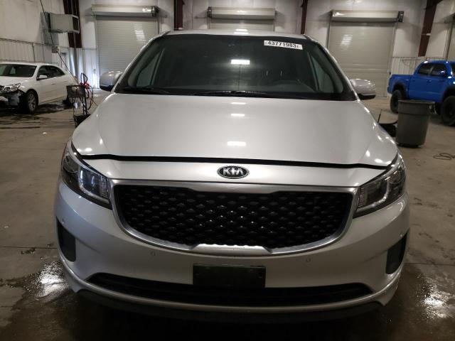 Photo 5 from auction – 2017 KIA SEDONA LX with VIN KNDMB5C19H6240251
