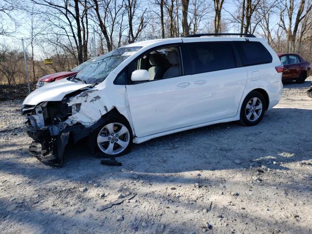 TOYOTA SIENNA LE 2020 with VIN 5TDKZ3DC7LS065692 - Photo from auction