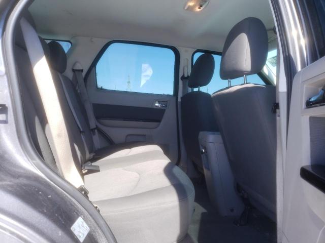 Photo 11 from auction – 2011 MAZDA TRIBUTE I with VIN 4F2CY0C70BKM02011