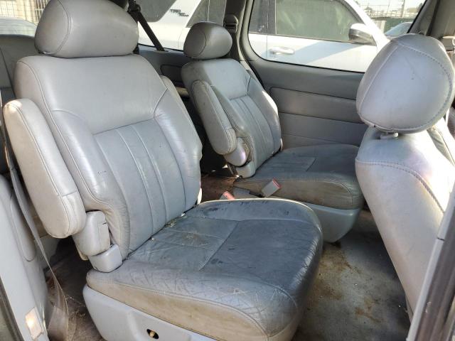 Photo 11 from auction – 2000 TOYOTA SIENNA LE with VIN 4T3ZF13C7YU199783