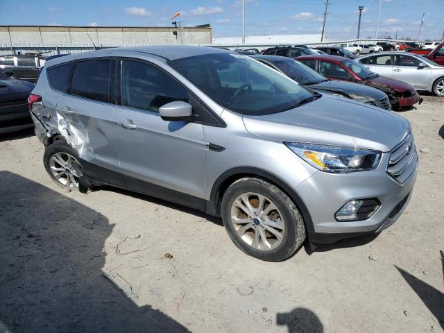 Photo 4 from auction – 2019 FORD ESCAPE SE with VIN 1FMCU9GD6KUB23887