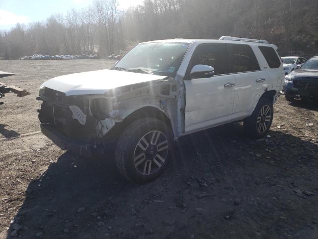 TOYOTA 4RUNNER SR 2018 with VIN JTEBU5JR8J5503086 - Photo from auction