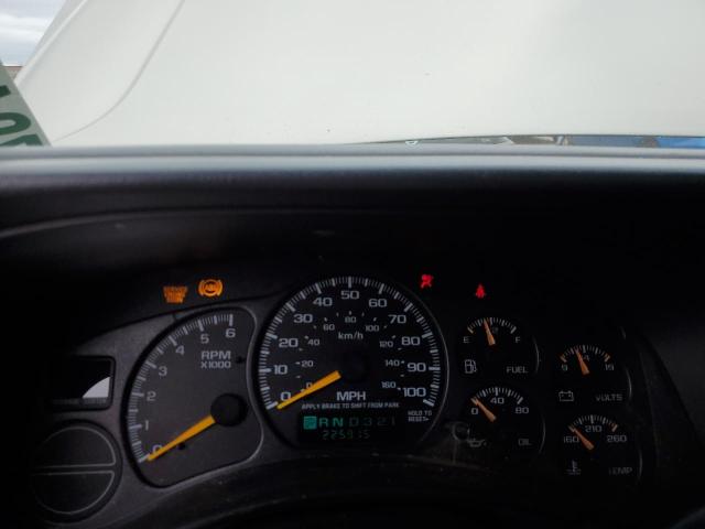 Photo 9 from auction – 2001 CHEVROLET SILVERADO with VIN 1GCHK29U71E226717