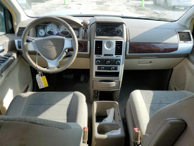 Photo 8 from auction – 2010 CHRYSLER TOWN & COU with VIN 2A4RR5D16AR413863