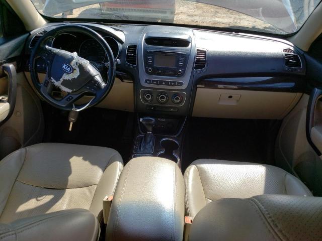 Photo 8 from auction – 2015 KIA SORENTO LX with VIN 5XYKT3A61FG662144