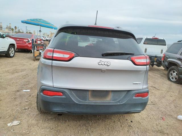 Photo 6 from auction – 2018 JEEP CHEROKEE L with VIN 1C4PJLLB4JD568854