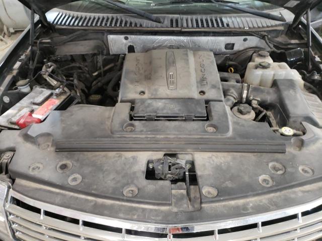 Photo 12 from auction – 2012 LINCOLN NAVIGATOR with VIN 5LMJJ2H53CEL00449