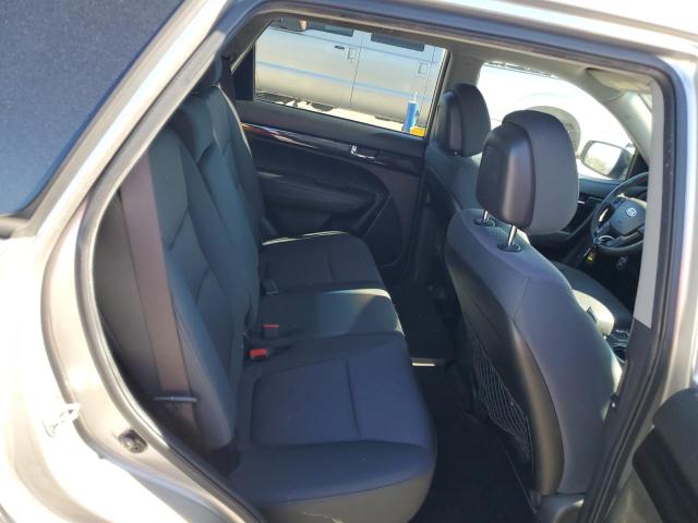 Photo 11 from auction – 2012 KIA SORENTO BA with VIN 5XYKT3A10CG288593