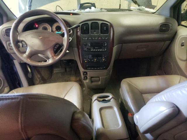 Photo 8 from auction – 2001 CHRYSLER TOWN&COUNT with VIN 2C8GP54L21R163301