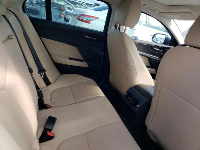 Photo 10 from auction – 2017 JAGUAR XE PREMIUM with VIN SAJAD4BG9HA976019