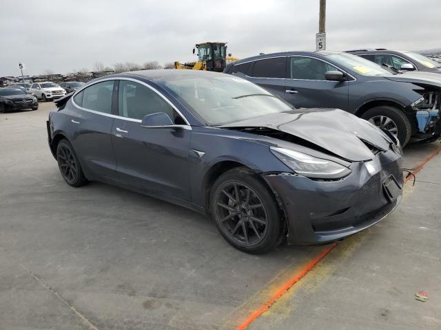 Photo 4 from auction – 2018 TESLA MODEL 3 with VIN 5YJ3E1EA8JF030517