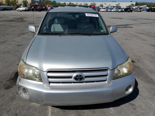 Photo 5 from auction – 2005 TOYOTA HIGHLANDER with VIN JTEGD21A650106218