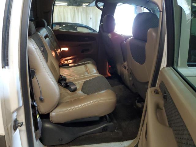 Photo 10 from auction – 2002 CHEVROLET AVALANCHE with VIN 3GNEK13T82G187439