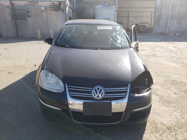 Photo 5 from auction – 2007 VOLKSWAGEN JETTA WOLF with VIN 3VWEF71K07M061530