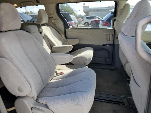 Photo 11 from auction – 2013 TOYOTA SIENNA LE with VIN 5TDKK3DC6DS294192
