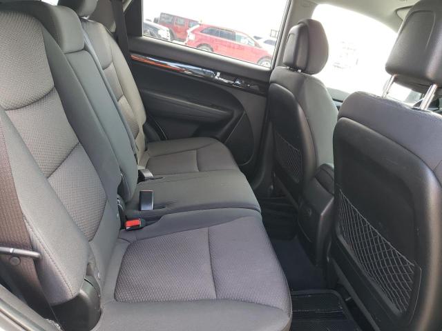 Photo 11 from auction – 2011 KIA SORENTO with VIN 5XYKT3A18BG151111