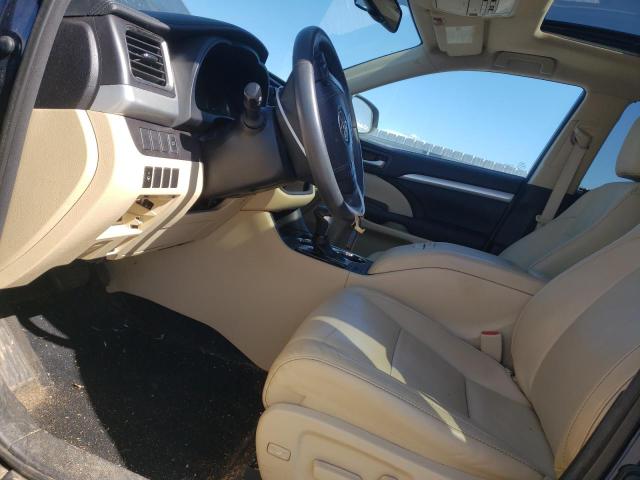 Photo 7 from auction – 2016 TOYOTA HIGHLANDER with VIN 5TDJKRFH7GS240461